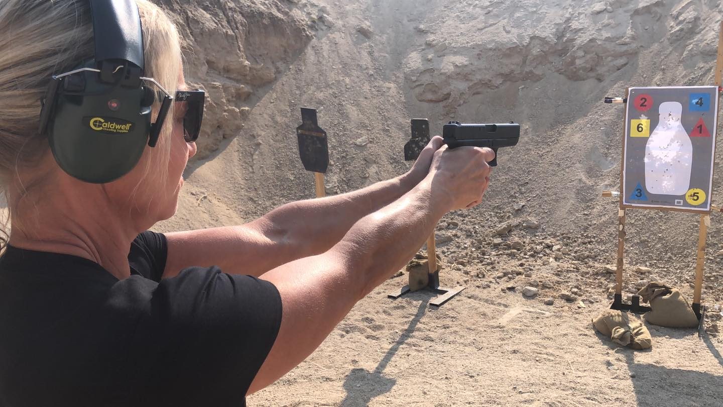 private gun client private gun client